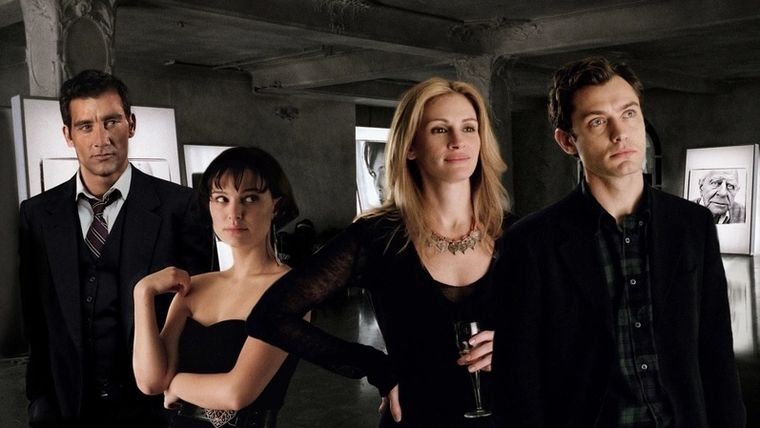 Julia Roberts, Clive Owen, Natalie Portman y Jude Law protagonizan este intenso drama. Julia Roberts, Clive Owen, Natalie Portman y Jude Law protagonizan este intenso drama.