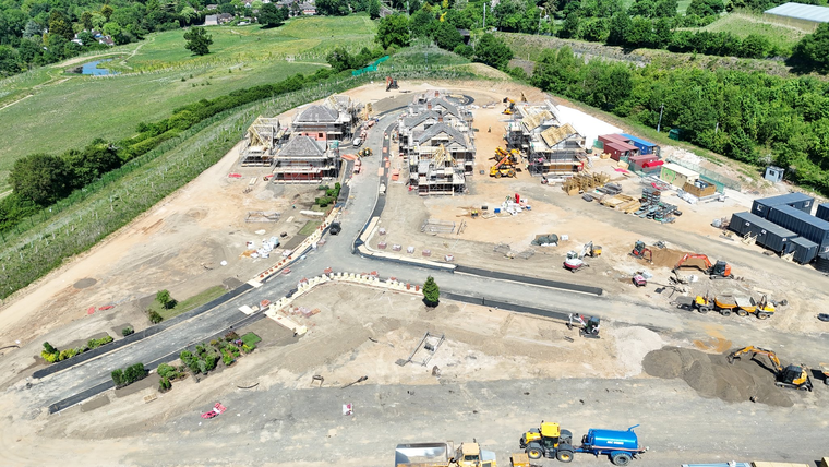 Un vistazo del set que Warner Bros construyó en los Estudios Leavesden en el Reino Unido Un vistazo del set que Warner Bros construyó en los Estudios Leavesden en el Reino Unido 