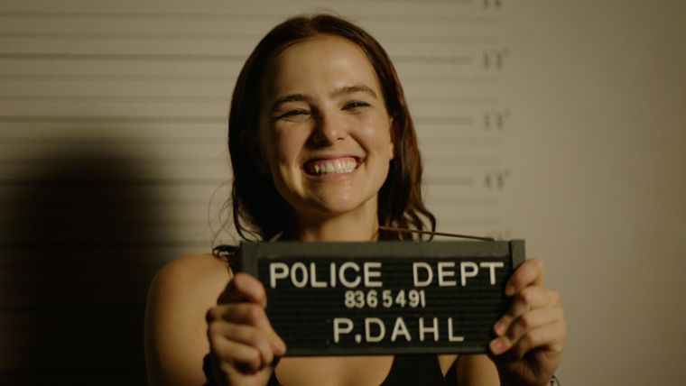 Zoey Deutch en Cómo salir de Búfalo. Zoey Deutch en Cómo salir de Búfalo.