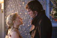 Según Box Office Mojo, Cumbres borrascosas recaudó, en su segunda semana en cartel, 14.200 millones de dólares, ubicándose en el segundo lugar de la taquilla. Según Box Office Mojo, Cumbres borrascosas recaudó, en su segunda semana en cartel, 14.200 millones de dólares, ubicándose en el segundo lugar de la taquilla.