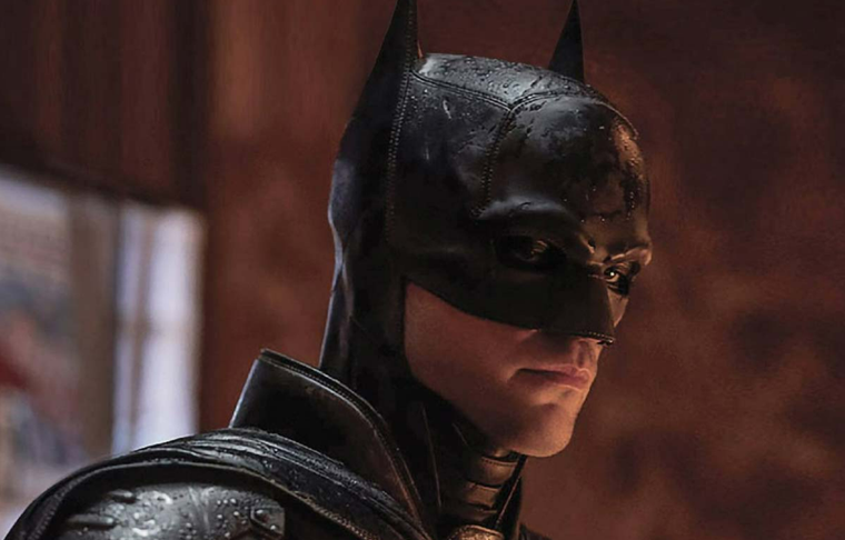 The Brave and the Bold es diferente a la historia protagonizada por Robert Pattinson. The Brave and the Bold es diferente a la historia protagonizada por Robert Pattinson.