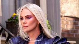 Charlize Theron sorprendió con su cameo como Clea.