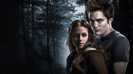 Vampiros, romance y nostalgia: Crepúsculo vuelve a la pantalla grande para reencontrarse con su público. Vampiros, romance y nostalgia: Crepúsculo vuelve a la pantalla grande para reencontrarse con su público.