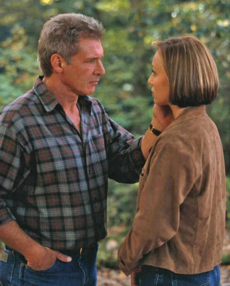 El drama romántico, de 131 minutos de duración, esta protagonizado por Harrison Ford y Kristin Scott Thomas, y se basa en la novela homónima de Warren Adler. El drama romántico, de 131 minutos de duración, esta protagonizado por Harrison Ford y Kristin Scott Thomas, y se basa en la novela homónima de Warren Adler.