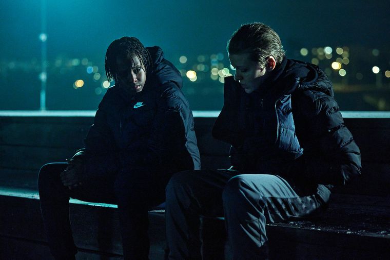 Yasir Hassan y Olle Strand, los jóvenes protagonistas de En tus manos. Yasir Hassan y Olle Strand, los jóvenes protagonistas de En tus manos. 