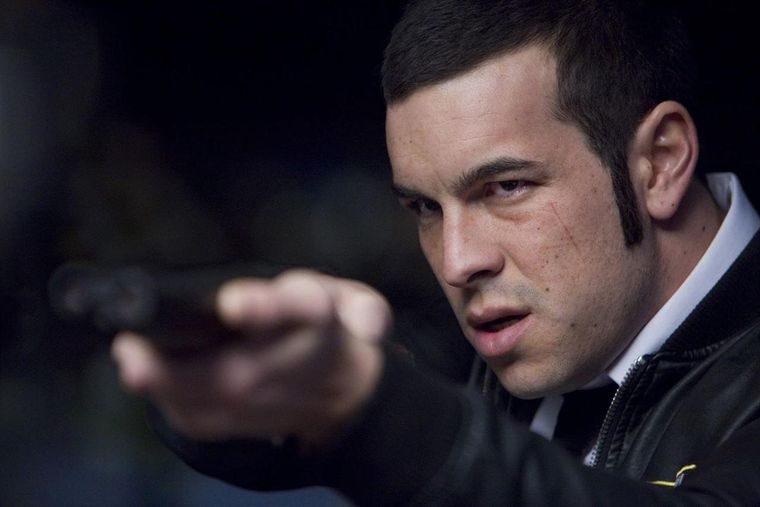 Mario Casas se dio a conocer en la película Tres metros sobre el cielo.