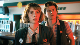Maya Hawke y Joe Keery en la cuarta temporada de Stranger Things.