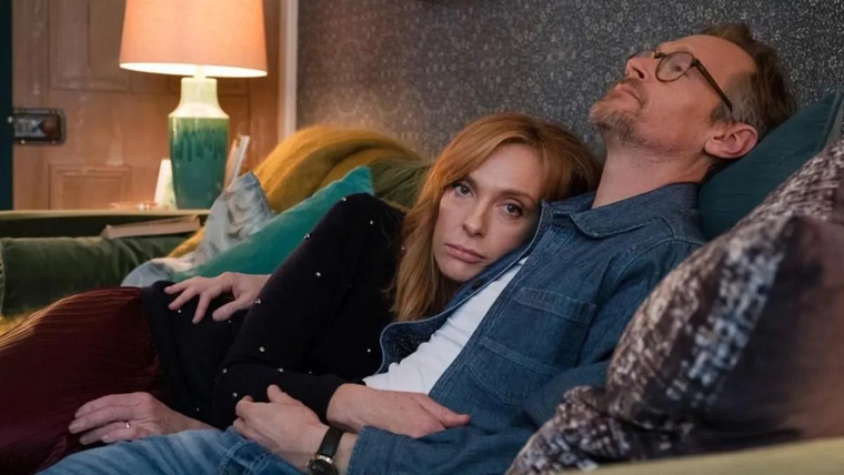 Toni Collette protagoniza Wanderlust, la miniserie de 6 episodios. Toni Collette protagoniza Wanderlust, la miniserie de 6 episodios. 