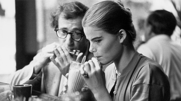 El éxito de la película se atribuye a sus similitudes a otra de las grandes películas de Woody Allen: Annie Hall. El éxito de la película se atribuye a sus similitudes a otra de las grandes películas de Woody Allen: Annie Hall.