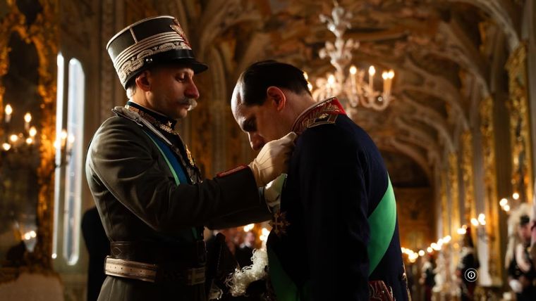 Mussolini: Hijo del siglo, la esperada serie histórica de Joe Wright. Mussolini: Hijo del siglo, la esperada serie histórica de Joe Wright.