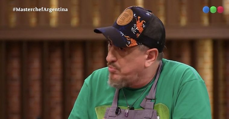 Daniel Aráoz no pudo contener su malestar por el menú del desafío