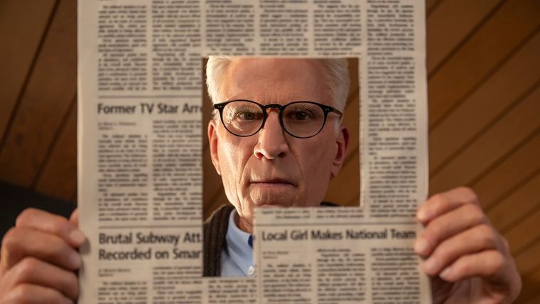 Ted Danson protagoniza Un hombre infiltrado.