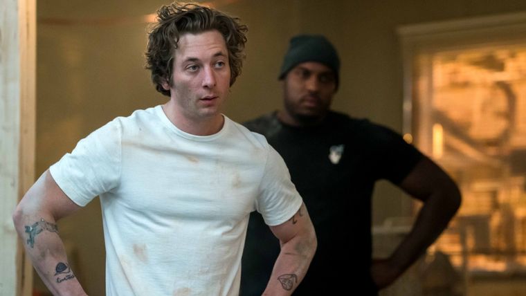 Jeremy Allen White se encuentra superando sus problemas con el alcohol