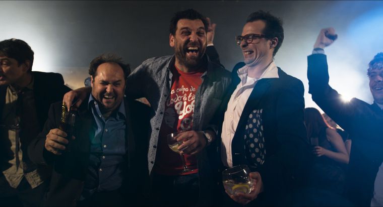 Podes ver esta película en la plataforma de Netflix.