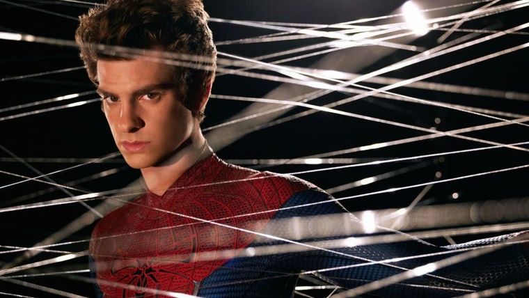 Andrew Garfield como Spider-Man