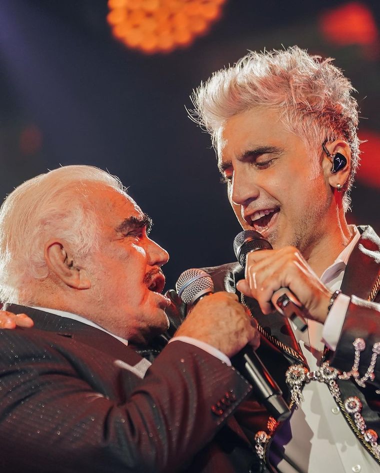 Alejandro Fernández despidió a su padre cumpliendo su último deseo.