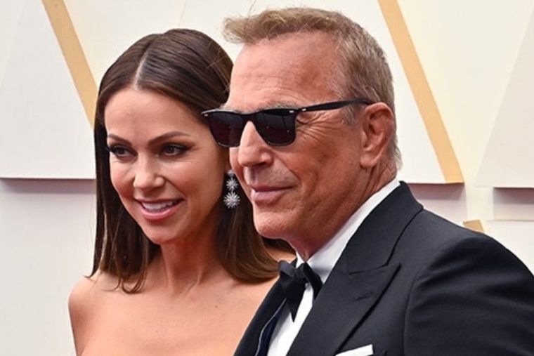 Kevin Costner y su esposa siguen dando qué hablar.