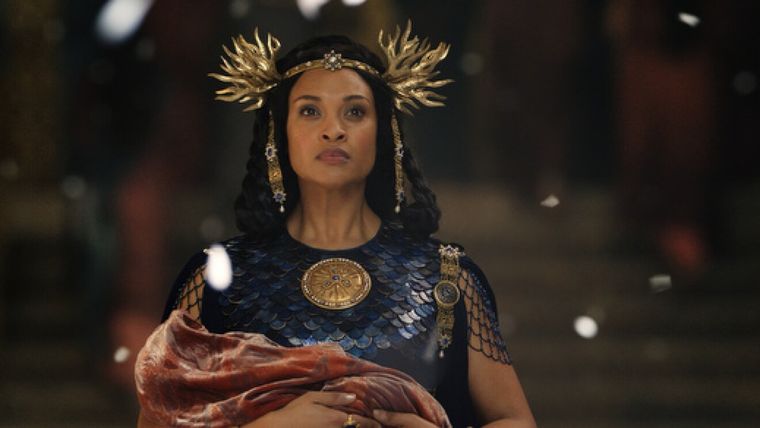 La actriz Cynthia Addai-Robinson interpreta a la reina regente Míriel