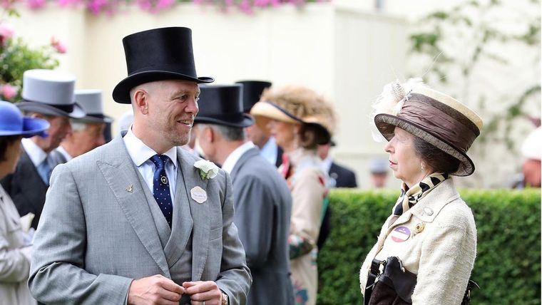 Mike Tindall junto a la princesa Ana