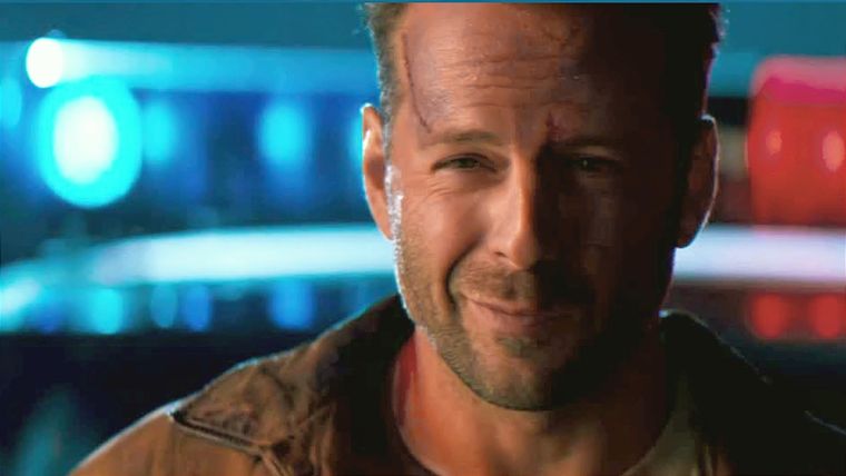 Bruce Willis brilla en este clásico de acción