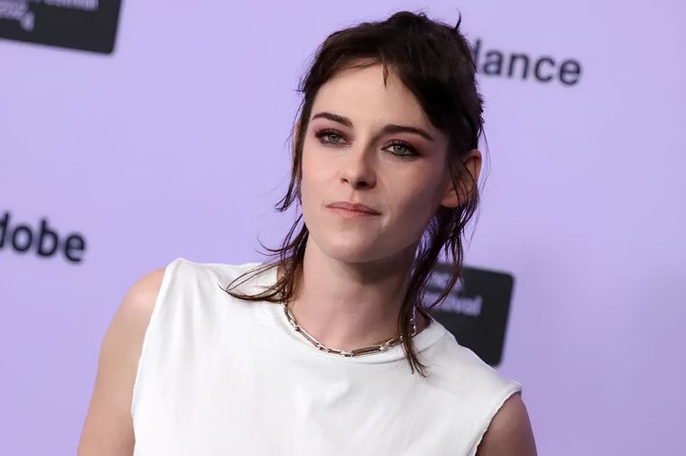 La actriz y directora denuncia falta de libertad creativa en Estados Unidos.