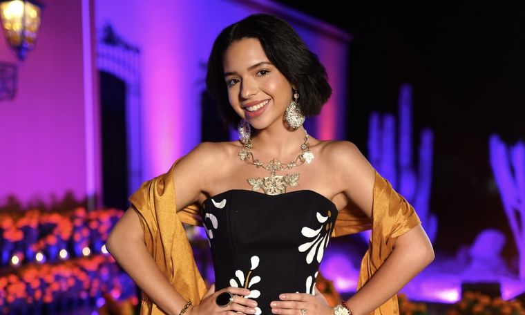 Ángela Aguilar