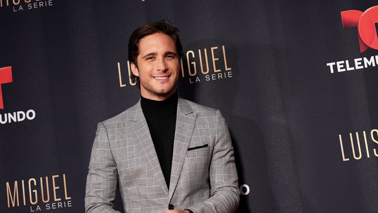 Diego Boneta y miles de fanáticos celebraron la vuelta de Luis Miguel