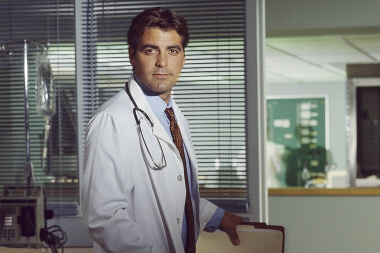 ER emergenicas cambió la forma de realizar dramas médicos.