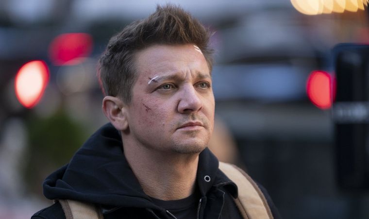 Jeremy Renner confirmó que fue dado de alta en redes sociales