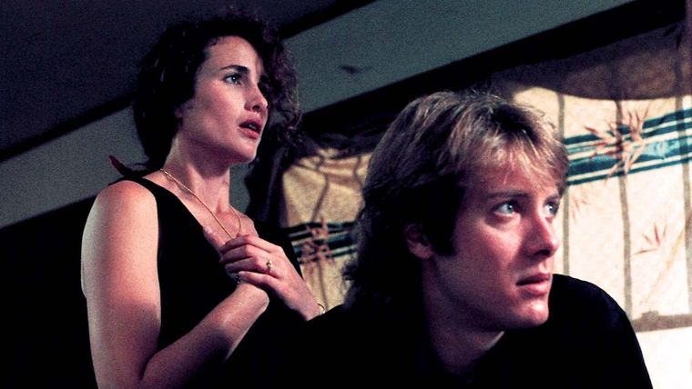 James Spader y Andie MacDowell protagonizan el primer largometraje de Steven Soderbergh, ganador de la Palma de Oro. James Spader y Andie MacDowell protagonizan el primer largometraje de Steven Soderbergh, ganador de la Palma de Oro.