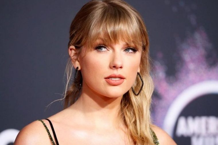 Taylor Swift ahora es multimillonaria.