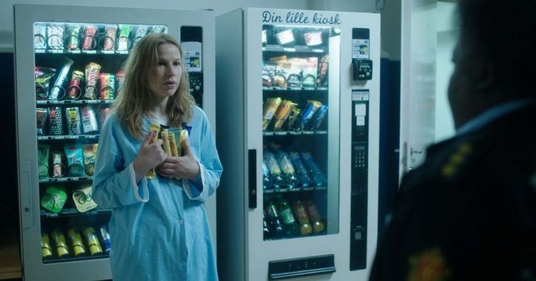 La divertida miniserie que mezcla crimen con vampiros y comedia