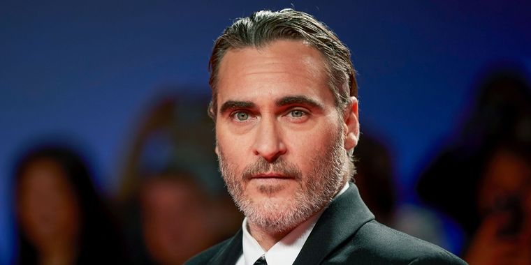 Joaquin Phoenix luce irreconocible para el personaje de su nueva película