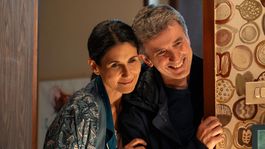 Una comedia irreverente para reír y pasar el rato Una comedia irreverente para reír y pasar el rato