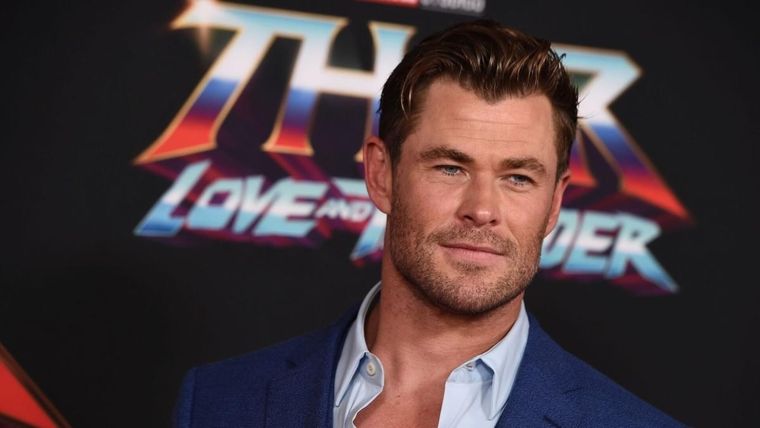 Chris Hemsworth luce irreconocible en su nuevo papel