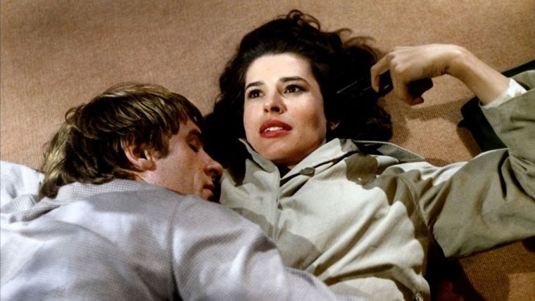 La película dirigida por François Truffaut está inspirada en la leyenda medieval de Tristán e Isolda. La película dirigida por François Truffaut está inspirada en la leyenda medieval de Tristán e Isolda.