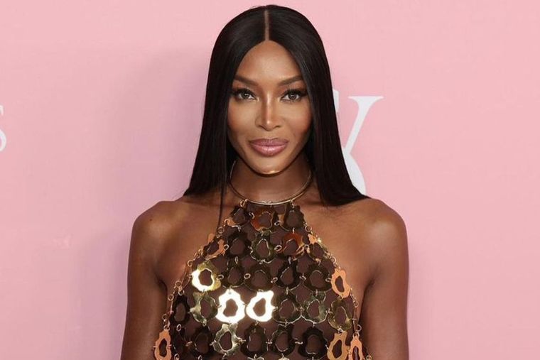 Naomi Campbell tiene una casa en Rusia.