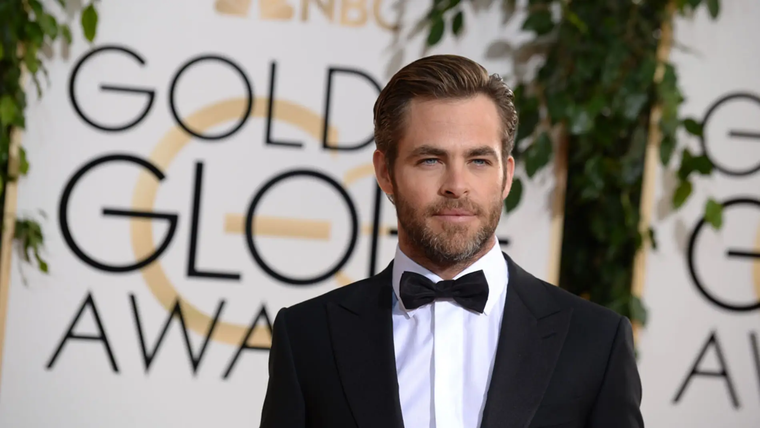 Chris Pine ha sorprendido con su nuevo aspecto