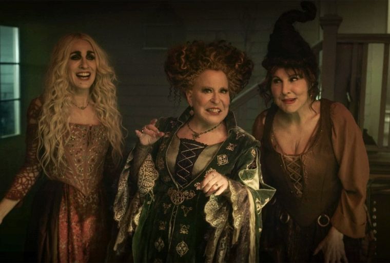 Winifred, Sarah y Mary hacen estragos en Disney Plus