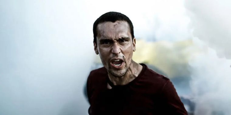 Simón es una película sobre inmigrantes