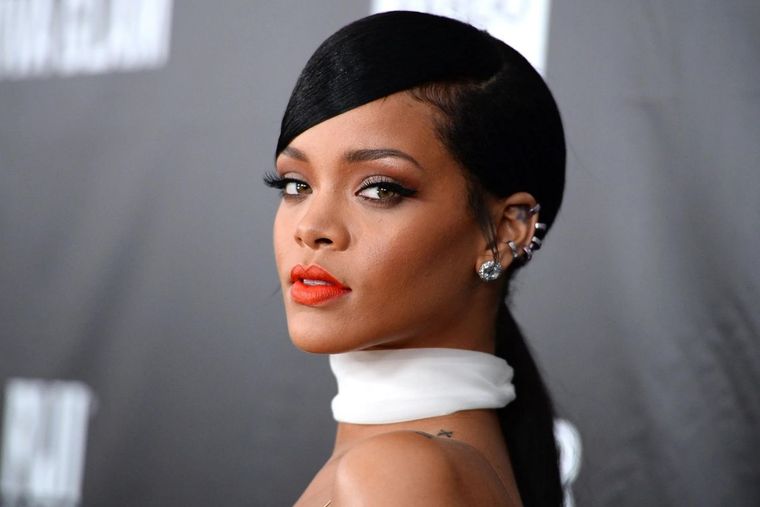 Rihanna reveló el sexo de su bebé.