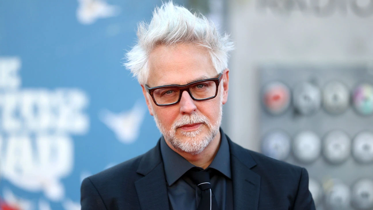 El director, guionista y productor de 56 años prepara un nuevo plan para el futuro de DC.