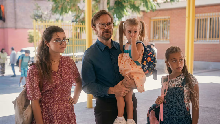 Padre no hay más que uno 5, la última cinta de la franquicia, estrenó en junio de 2025. Padre no hay más que uno 5, la última cinta de la franquicia, estrenó en junio de 2025.