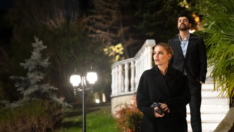 Amor y riqueza se ha ubicado entre lo más visto de Netflix.