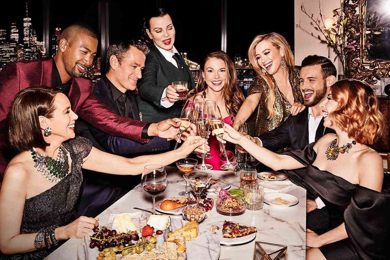 Younger cuenta con 7 temporadas. Younger cuenta con 7 temporadas. 