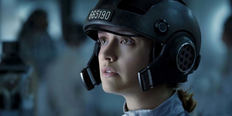 Olivia Cooke reveló que durante una de las primeras pasadas de Ready Player One recibió varias correcciones por parte del oscarizado director