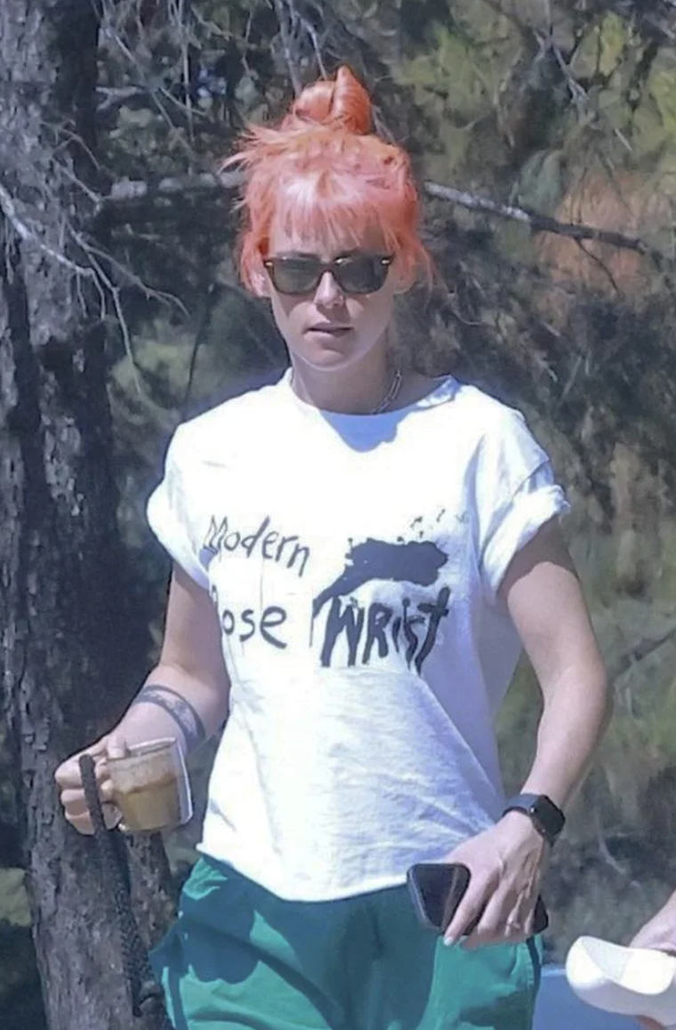 Kristen Stewart sorprendió con su radical transformación Kristen Stewart sorprendió con su radical transformación