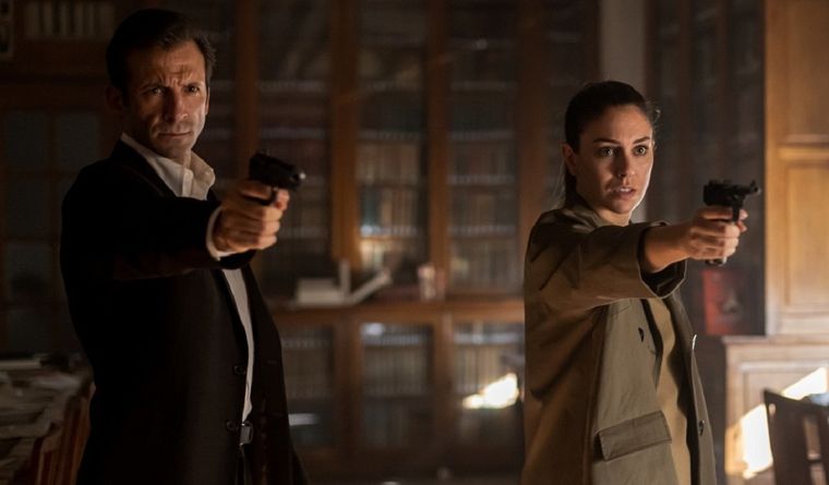 Blanca Suárez está de regreso y esta vez se enfrentará a nazis refugiados en España.