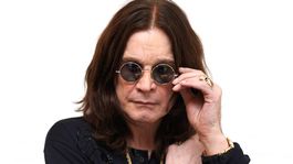 Un especial donde Ozzy Osbourne repasa, sin filtros, su vida marcada por la fama y los excesos.