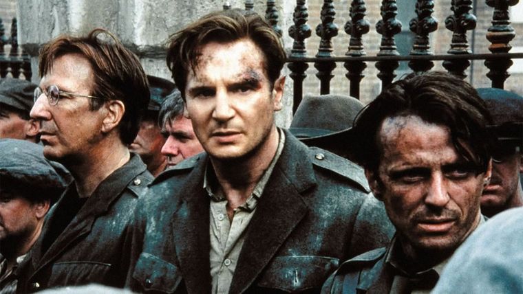 Liam Neeson protagoniza la biopic de 1996 sobre Michael Collins.